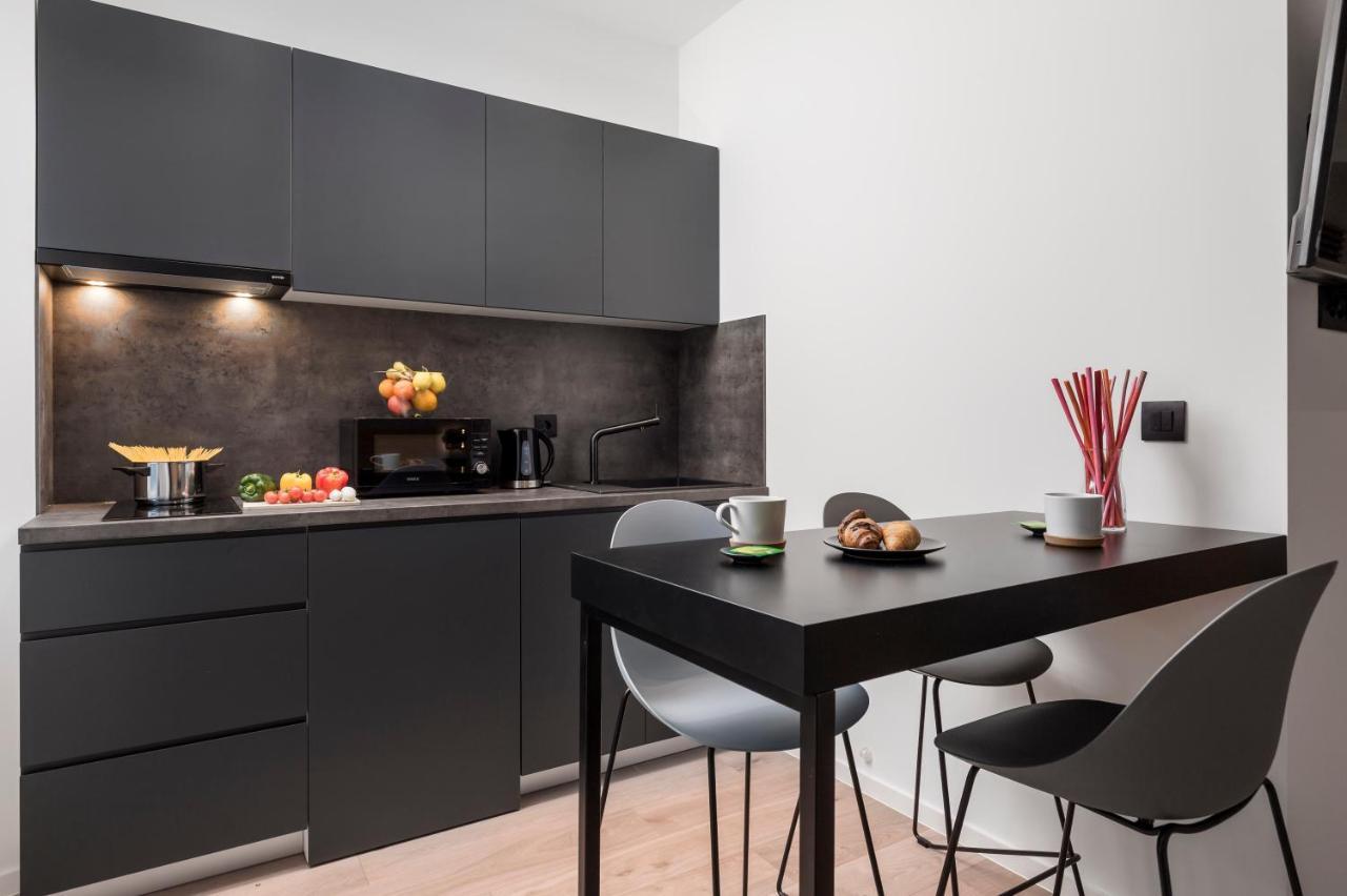 Deluxe Apartments "In The Center" Rijeka Ngoại thất bức ảnh